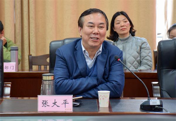 见习记者 孙诗艺住房公积金相关政策宣讲会 (2).jpg